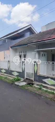 Hunian Cantik Minimalis Lb 100m2 di Pamulang, Tangerang Selatan Hunian Cantik Minimalis Lb 100m2 di Pamulang, Tangerang Selatan