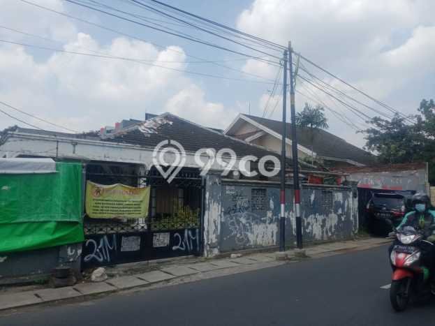 For Sale! Luxury House LT 745m2 Desain Modern di Mampang For Sale! Luxury House LT 745m2 Desain Modern di Mampang