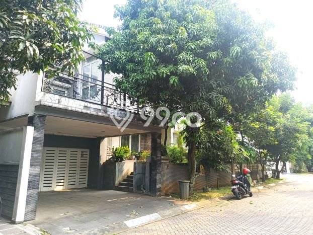Hunian Elit LB 300m2 Siap Huni Desain Elegan di Bintaro, Tangerang Selatan Hunian Elit LB 300m2 Siap Huni Desain Elegan di Bintaro, Tangerang Selatan
