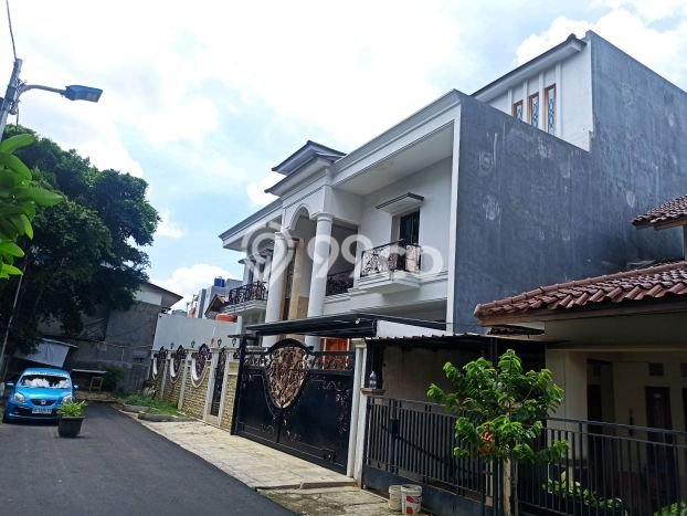 Dijual Rumah Mewah Exclusive di Palmerah, Jakarta Barat Dijual Rumah Mewah Exclusive di Palmerah, Jakarta Barat