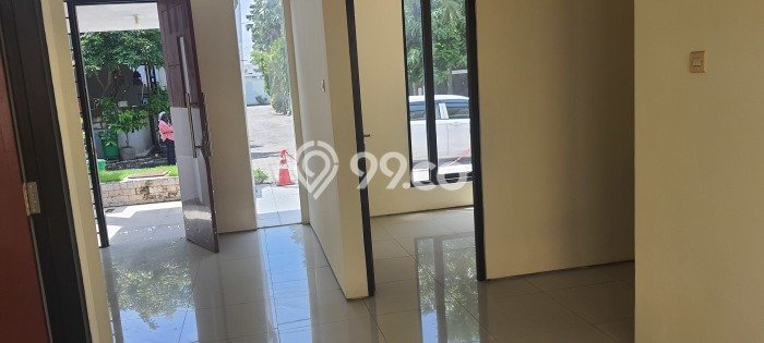 Dijual Cepat Rumah Bagus Siap Huni LB 75m2 di Waru, Sidoarjo Dijual Cepat Rumah Bagus Siap Huni LB 75m2 di Waru, Sidoarjo