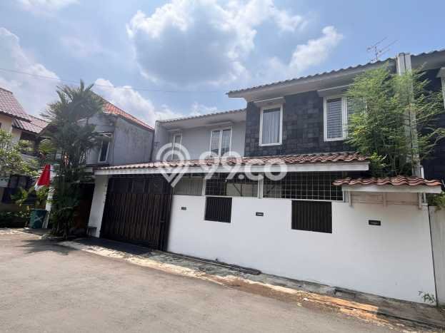 Siap Huni Rumah Mewah 5 Kamar di Cilandak Dekat ke Mana Pun Siap Huni Rumah Mewah 5 Kamar di Cilandak Dekat ke Mana Pun