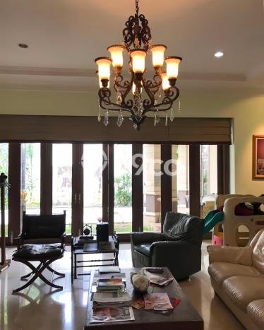 Dijual Rumah Mewah Elegan Dengan View Eksklusif di Pondok Indah, Jakarta Selatan Dijual Rumah Mewah Elegan Dengan View Eksklusif di Pondok Indah, Jakarta Selatan