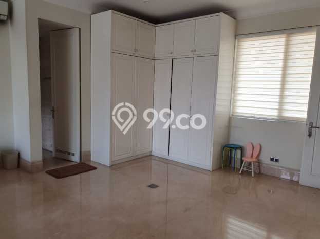 HUNIAN IMPIAN! Rumah area Pondok Indah, 3 KM, Free Banjir, LT 200m2m² LB 200m2m² HUNIAN IMPIAN! Rumah area Pondok Indah, 3 KM, Free Banjir, LT 200m2m² LB 200m2m²