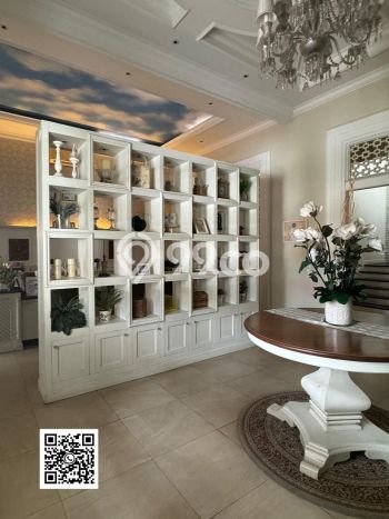 Hunian Elit LB 1050m2 Siap Huni Desain Elegan di Diponegoro, Surabaya Hunian Elit LB 1050m2 Siap Huni Desain Elegan di Diponegoro, Surabaya