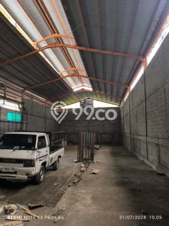 Unit Gudang Dijual di Driyorejo Gresik Luas Bangunan 1350m2 Unit Gudang Dijual di Driyorejo Gresik Luas Bangunan 1350m2