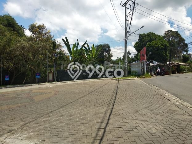 Dijual Hunian Rumah Terawat 3 KT di Ciwaruga, Bandung Dijual Hunian Rumah Terawat 3 KT di Ciwaruga, Bandung
