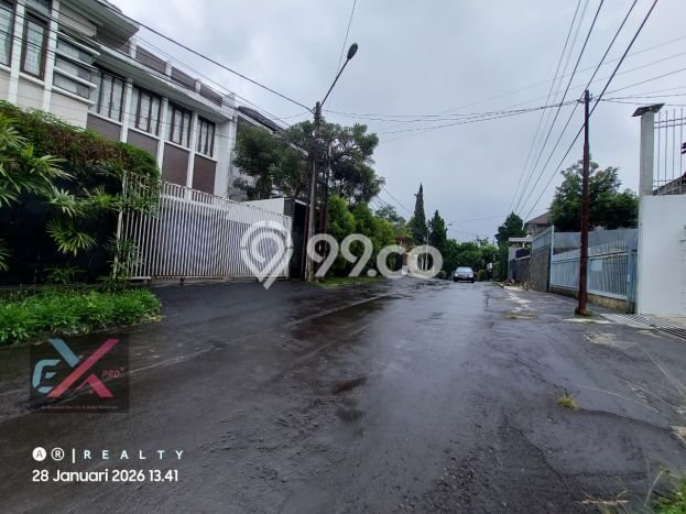 Dijual Rumah Premium dengan Fasilitas Sekitar Komplit di Sukasari, Bandung Dijual Rumah Premium dengan Fasilitas Sekitar Komplit di Sukasari, Bandung