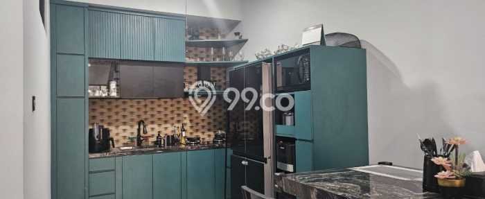 Dijual Rumah 4 Kamar Lokasi Strategis Nyaman dan Strategis di Arcamanik Dijual Rumah 4 Kamar Lokasi Strategis Nyaman dan Strategis di Arcamanik