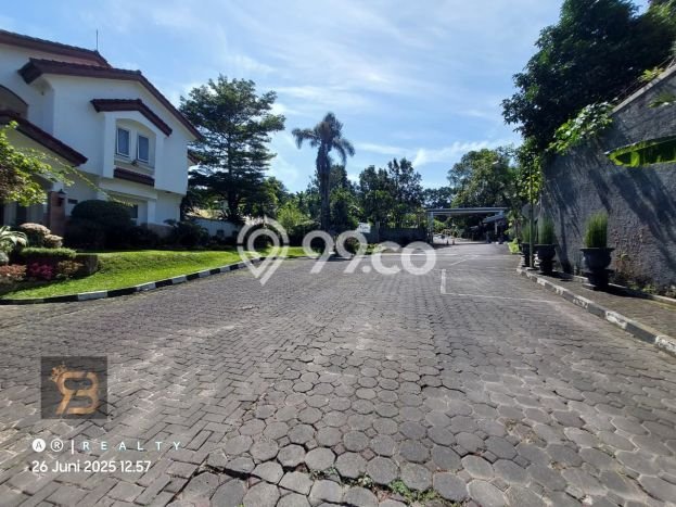 Rumah Elit Modern Siap Huni di Tubagus Ismail Bandung Rumah Elit Modern Siap Huni di Tubagus Ismail Bandung