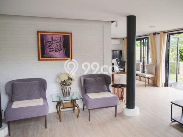 For Sale! Premium House LT 549m2 Desain Elegan di Dago For Sale! Premium House LT 549m2 Desain Elegan di Dago