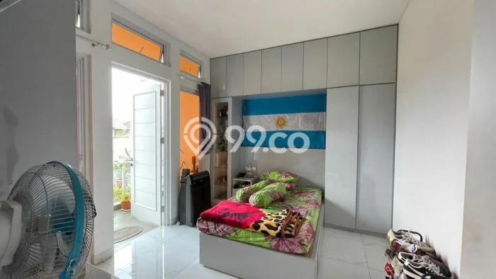 Siap Huni Rumah Mewah 5 Kamar di Arcamanik Dekat ke Mana Pun Siap Huni Rumah Mewah 5 Kamar di Arcamanik Dekat ke Mana Pun