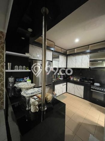 Jual Rumah Strategis Bagus Punya 4 KT di Antapani Bandung SHM Jual Rumah Strategis Bagus Punya 4 KT di Antapani Bandung SHM