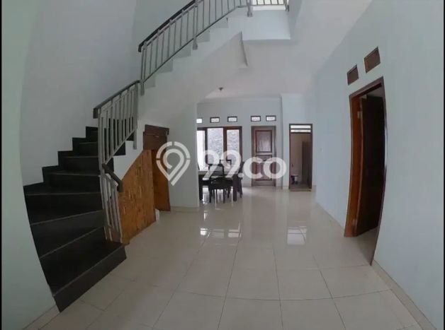 Rumah Lokasi Strategis di Antapani, Bandung, LT 160m² Bangunan 160m² Rumah Lokasi Strategis di Antapani, Bandung, LT 160m² Bangunan 160m²