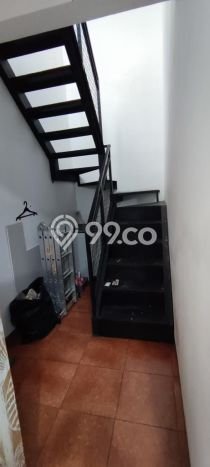 Rumah Asri area Antapani, Bandung, Luas 167m² LB 143m² Rumah Asri area Antapani, Bandung, Luas 167m² LB 143m²