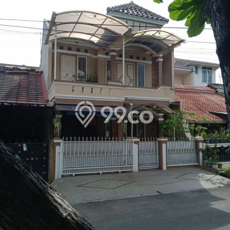 Jual Cepat Rumah 4 KT 2 KM di Jantung Kota Antapani, Bandung Jual Cepat Rumah 4 KT 2 KM di Jantung Kota Antapani, Bandung