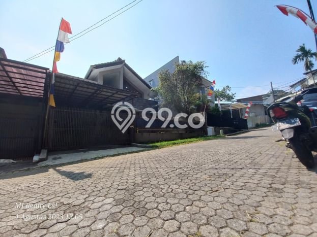 Rumah Luas Asri 4 KT Siap Pakai di Bandung Kota Bandung Rumah Luas Asri 4 KT Siap Pakai di Bandung Kota Bandung