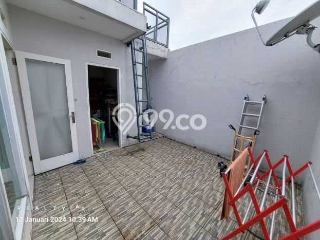 Jual Rumah Modern 5 KT di Dago, Bandung Jual Rumah Modern 5 KT di Dago, Bandung