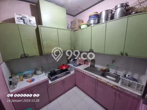 Rumah Elit Modern Tanpa Renovasi di Setiabudi Bandung Rumah Elit Modern Tanpa Renovasi di Setiabudi Bandung