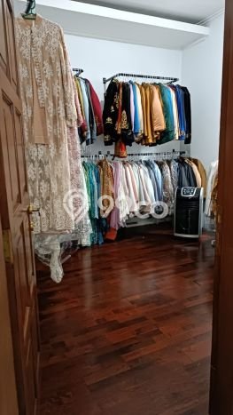 Hunian Cantik Minimalis Lb 145m2 di Arcamanik, Bandung Hunian Cantik Minimalis Lb 145m2 di Arcamanik, Bandung