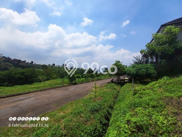 Dijual Tanah di Coblong Bandung Luas 466m2 - Dijual Tanah di Coblong Bandung Luas 466m2 -