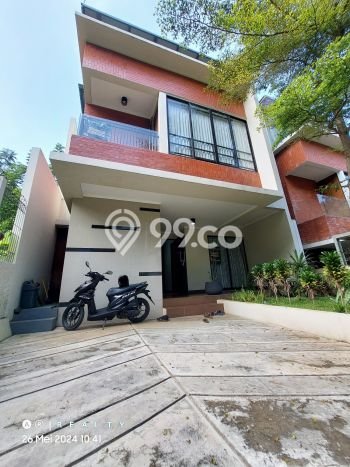 Rumah 4 KT 4 KM Dekat Kampus di Bandung Kota, Bandung Rumah 4 KT 4 KM Dekat Kampus di Bandung Kota, Bandung