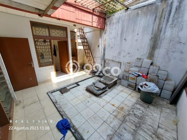 Rumah Nyaman di Bandung Kota, 3 KM, Lokasi Strategis Rumah Nyaman di Bandung Kota, 3 KM, Lokasi Strategis