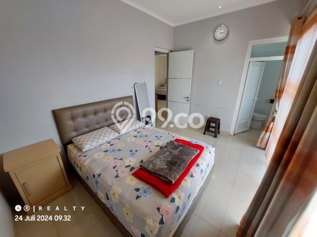 Rumah Mewah LB 280m2 Siap Pakai Desain Elegan di Cigadung, Bandung Rumah Mewah LB 280m2 Siap Pakai Desain Elegan di Cigadung, Bandung