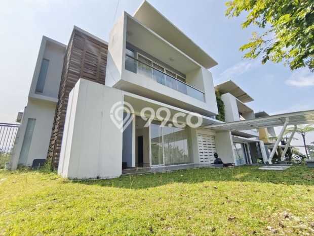 Jual Rumah Luas Megah Dengan View Cantik di Dago, Bandung Jual Rumah Luas Megah Dengan View Cantik di Dago, Bandung