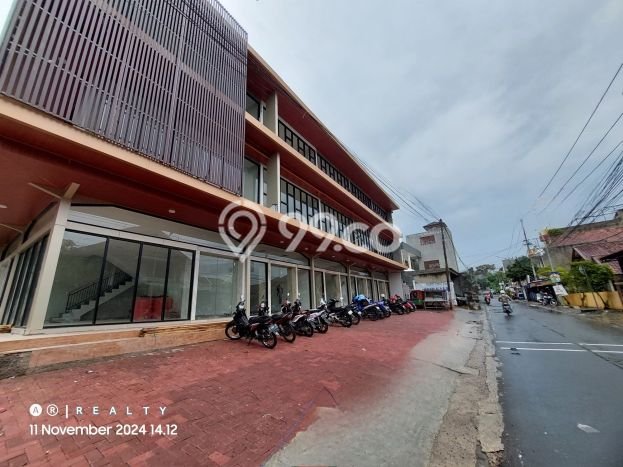 Ruko Dijual di Prime Area Bandung Luas 160m2 Ruko Dijual di Prime Area Bandung Luas 160m2