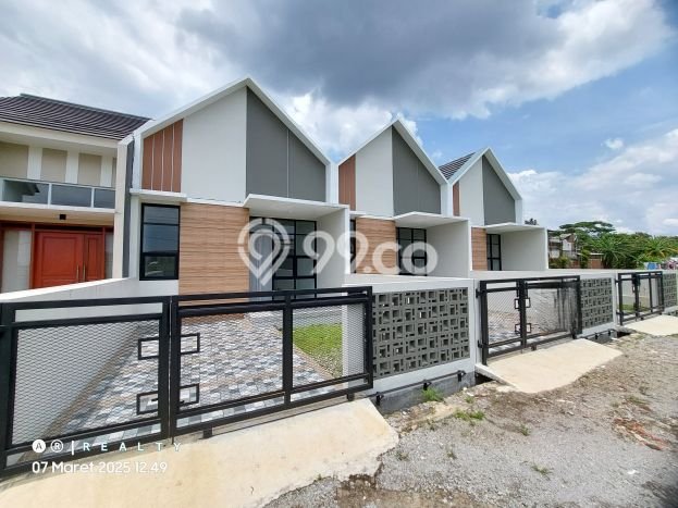 Jual Rumah Favorit Siap Huni LB 55m2 di Arcamanik, Bandung Jual Rumah Favorit Siap Huni LB 55m2 di Arcamanik, Bandung