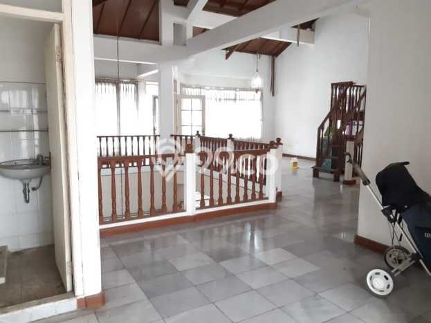 Dijual Rumah Premium dengan Fasilitas Sekitar Lengkap di Cidadap, Bandung Dijual Rumah Premium dengan Fasilitas Sekitar Lengkap di Cidadap, Bandung