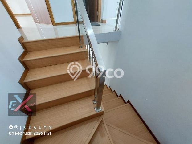 Rumah Modern 3 KT di Cigadung Bandung Semi Furnished Rumah Modern 3 KT di Cigadung Bandung Semi Furnished