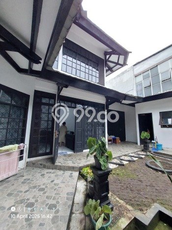 Siap Huni Rumah Mewah 5 Kamar di Coblong Dekat ke Mana Pun Siap Huni Rumah Mewah 5 Kamar di Coblong Dekat ke Mana Pun