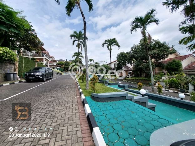 For Sale Rumah Elit Exclusive di Coblong, Bandung For Sale Rumah Elit Exclusive di Coblong, Bandung