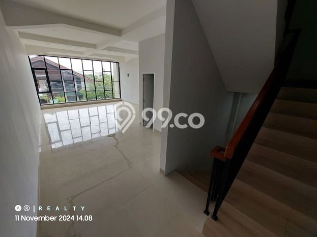 Ruko Dijual di Prime Area Bandung Luas 160m2 Ruko Dijual di Prime Area Bandung Luas 160m2