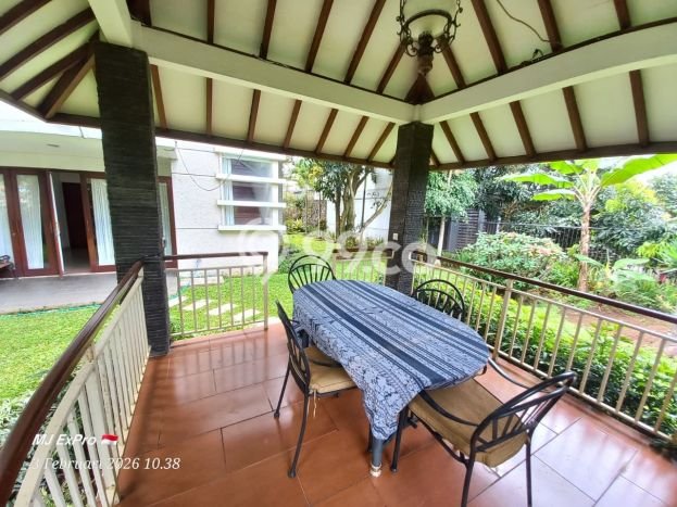 Rumah Luxury Modern Siap Huni di Dago Bandung Rumah Luxury Modern Siap Huni di Dago Bandung