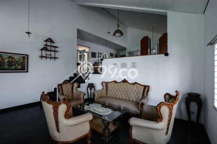 Dijual Rumah Luas Megah Dengan View Eksklusif di Sayap Dago, Bandung Dijual Rumah Luas Megah Dengan View Eksklusif di Sayap Dago, Bandung