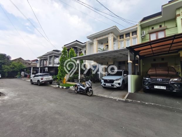 Rumah PREMIUM area Bandung Kota, Bandung, LT 104m² Bangunan 200m² KESEMPATAN TERBATAS! Rumah PREMIUM area Bandung Kota, Bandung, LT 104m² Bangunan 200m² KESEMPATAN TERBATAS!
