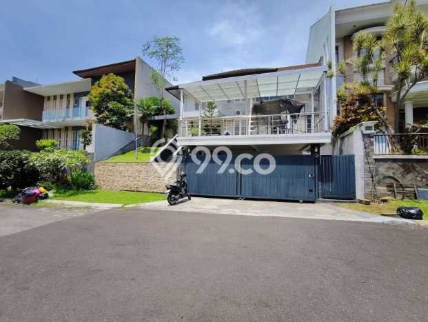For Sale! Luxury House LT 425m2 Desain Elegan di Sariwangi For Sale! Luxury House LT 425m2 Desain Elegan di Sariwangi