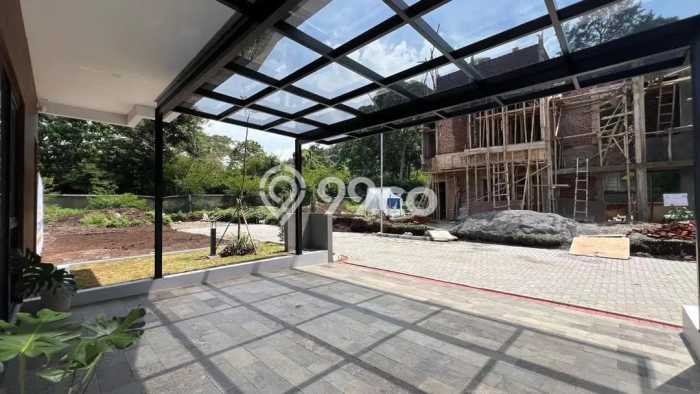 PROPERTI PILIHAN! Rumah Nyaman area Coblong, Luas 108m2m² Bangunan 113m2m² PROPERTI PILIHAN! Rumah Nyaman area Coblong, Luas 108m2m² Bangunan 113m2m²