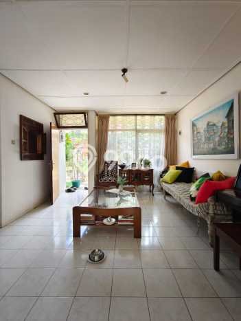 Rumah Luxury Modern Siap Huni di Dago Bandung Rumah Luxury Modern Siap Huni di Dago Bandung
