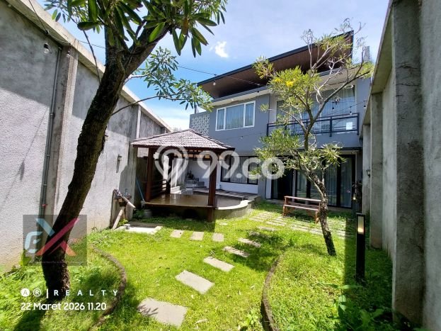 For Sale Rumah Mewah Exclusive di Arcamanik, Bandung For Sale Rumah Mewah Exclusive di Arcamanik, Bandung