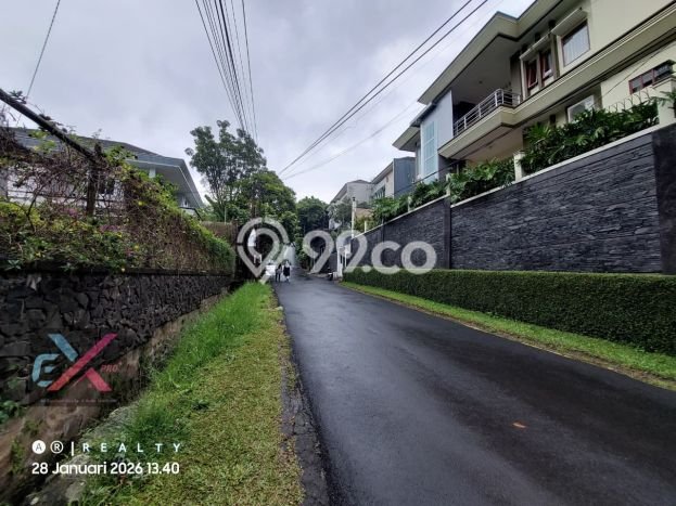 Dijual Rumah Premium dengan Fasilitas Sekitar Komplit di Sukasari, Bandung Dijual Rumah Premium dengan Fasilitas Sekitar Komplit di Sukasari, Bandung