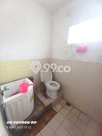 For Sale Rumah 4 Kamar Lokasi Ideal Nyaman dan Strategis di Antapani For Sale Rumah 4 Kamar Lokasi Ideal Nyaman dan Strategis di Antapani