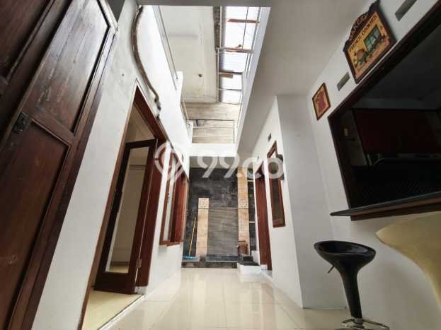Dijual Hunian Rumah Terawat 5 KT di Setiabudi, Bandung Dijual Hunian Rumah Terawat 5 KT di Setiabudi, Bandung