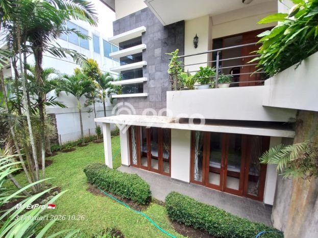 Rumah Luxury Modern Siap Huni di Dago Bandung Rumah Luxury Modern Siap Huni di Dago Bandung