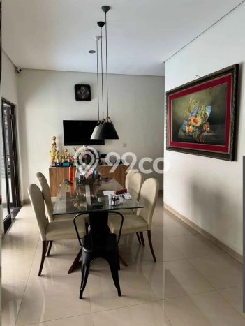Dijual Rumah Luas Elegan Dengan View Cantik di Buah Batu, Bandung Dijual Rumah Luas Elegan Dengan View Cantik di Buah Batu, Bandung