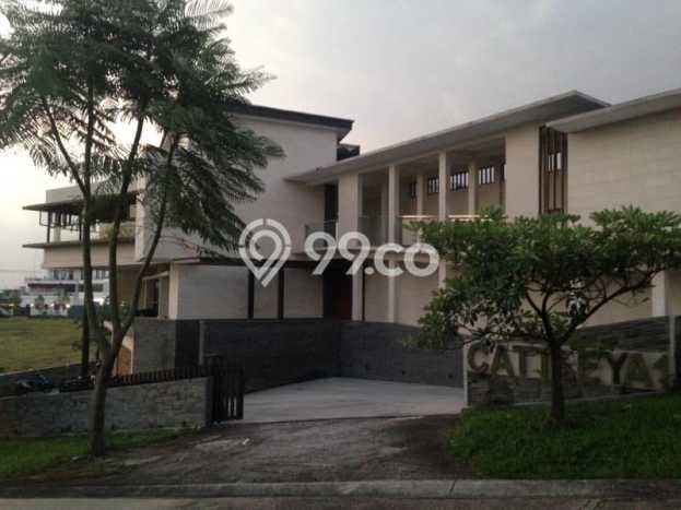 Rumah Elit LB 500m2 Siap Pakai Desain Elegan di Sentul City, Bogor Rumah Elit LB 500m2 Siap Pakai Desain Elegan di Sentul City, Bogor