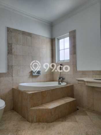Ready to Use! Luxury House LT 409m2 Desain Modern di Sentul City Ready to Use! Luxury House LT 409m2 Desain Modern di Sentul City